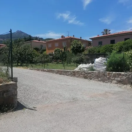 Loretta * Marciana Marina (Isola d'Elba)