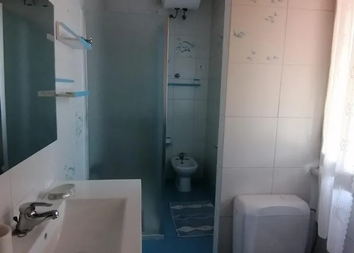 Loretta アパート *