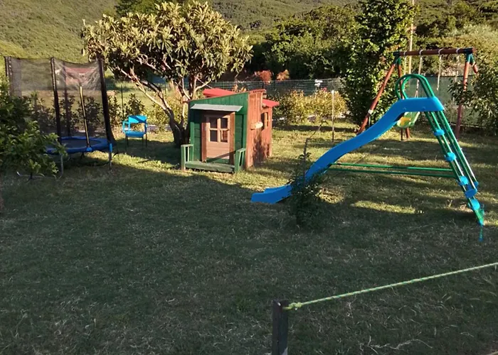 Loretta アパート